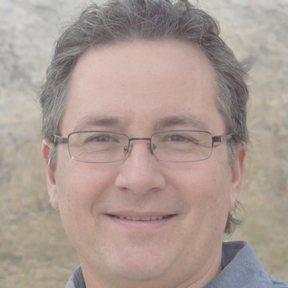 Experienced budget coach and financial educator